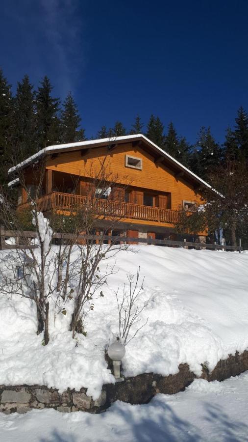 Le Chalet 07 Saint-Agrève Esterno foto